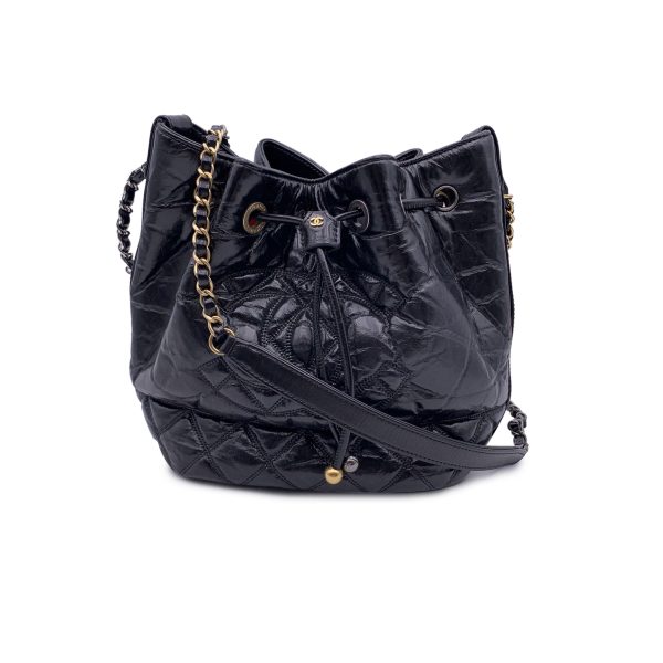 Chanel Black Glossy Leather CC Logo Bucket Drawstring Shoulder Bag Online