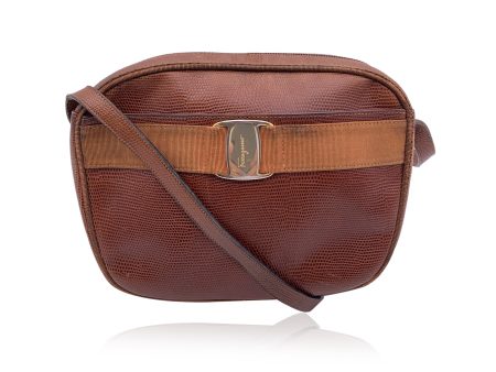 Salvatore Ferragamo Vintage Brown Leather Vara Messenger Shoulder Bag For Cheap