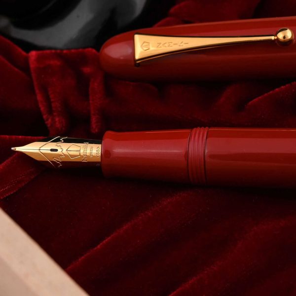 Namiki Yukari Royale Urushi No.20 Fountain Pen, Vermilion Red - 18K Gold Nib For Cheap